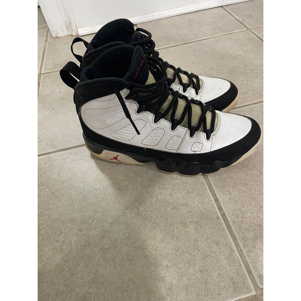 Jordan 9s - Picture 5 of 5